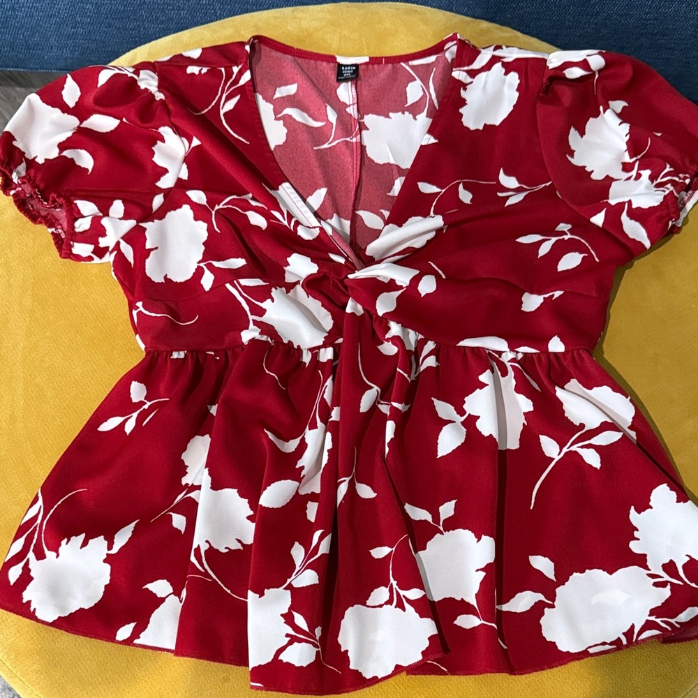 SHEIN Red and White Floral Blouse